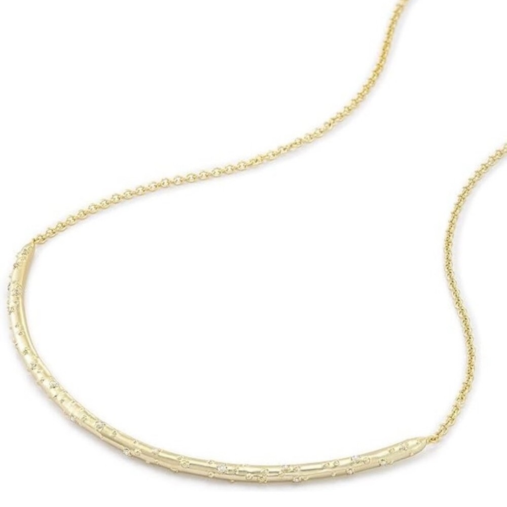 Kendra Scott necklace